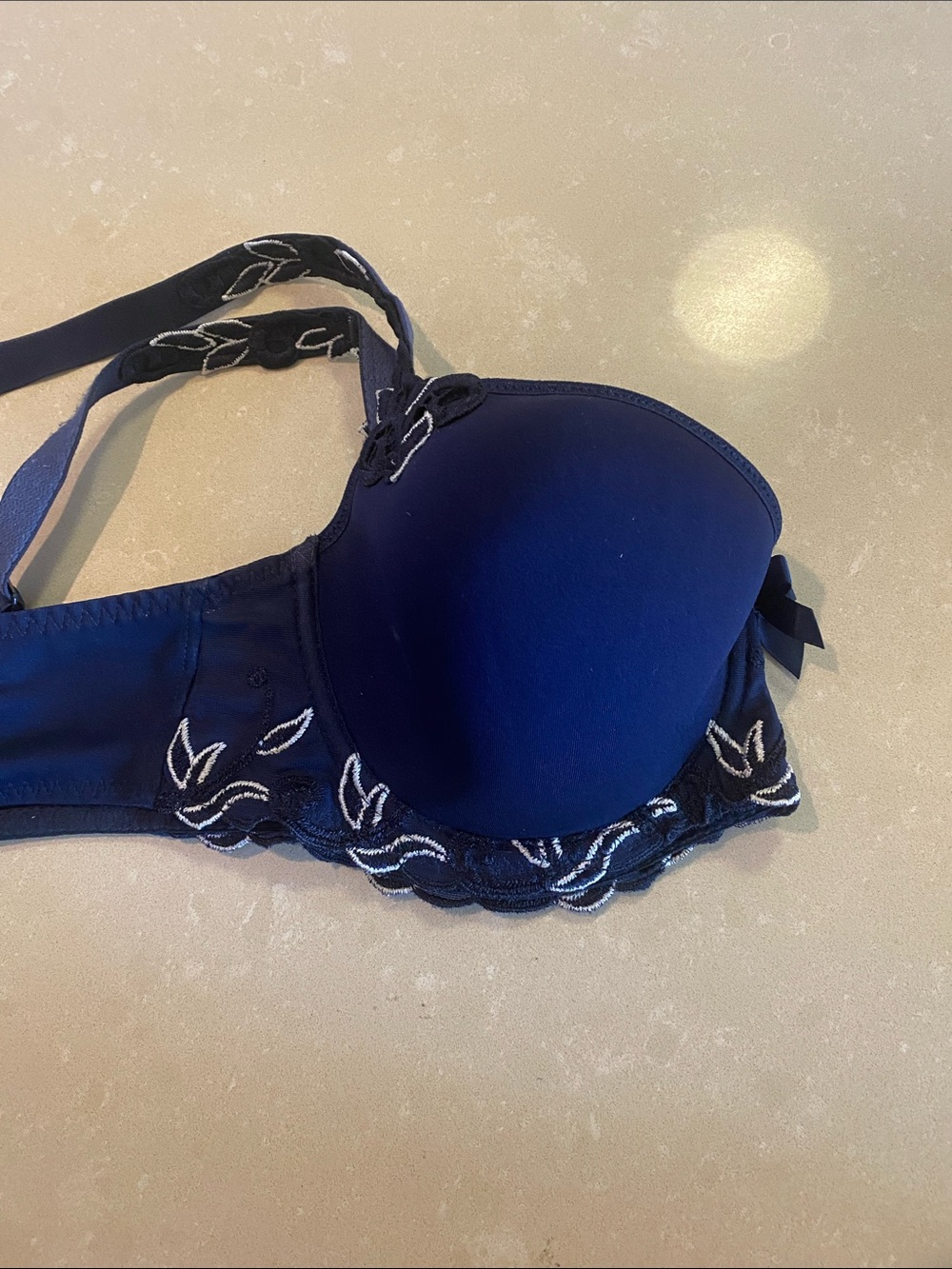 Bra - Picture 2 of 3